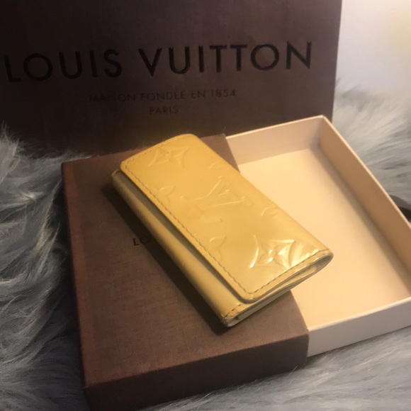 Louis Vuitton Accessories - Authentic Louis Vuitton Yellow Vernis 4 Key case